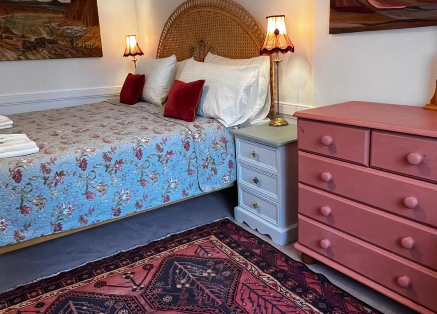 Historic Apartment In Royal Mile Edinburgh